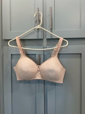 Vanity Fair Blush Lace-Trim Wireless Bra